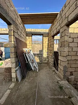 Satılır 3 otaqlı həyət evi 100 m²
