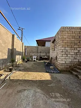 Satılır 3 otaqlı həyət evi 100 m²