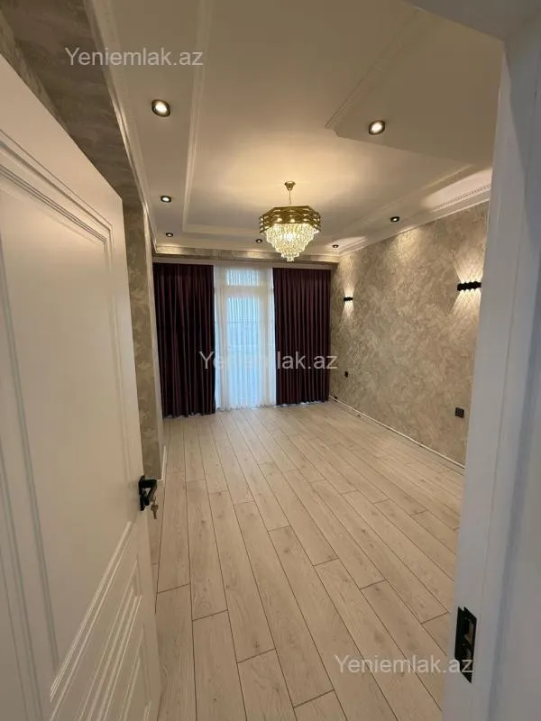 Satılır 2 otaqlı yeni tikili 95 m²