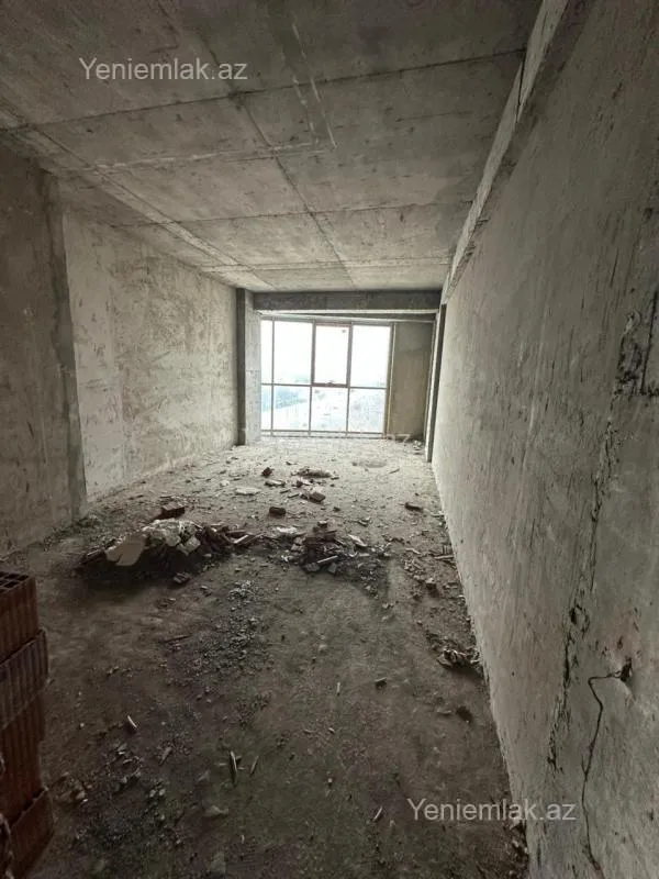 Satılır 4 otaqlı yeni tikili 200 m²