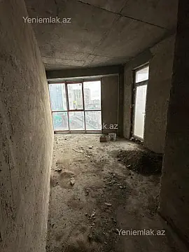 Satılır 4 otaqlı yeni tikili 200 m²