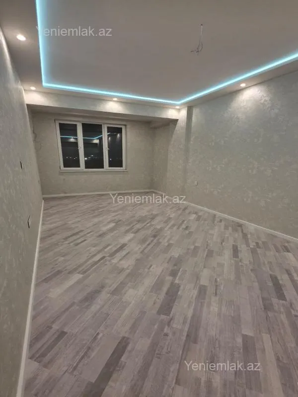 Satılır 3 otaqlı yeni tikili 81 m²