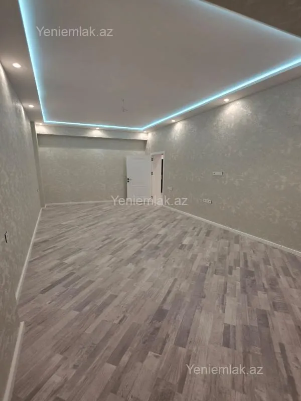 Satılır 3 otaqlı yeni tikili 81 m²