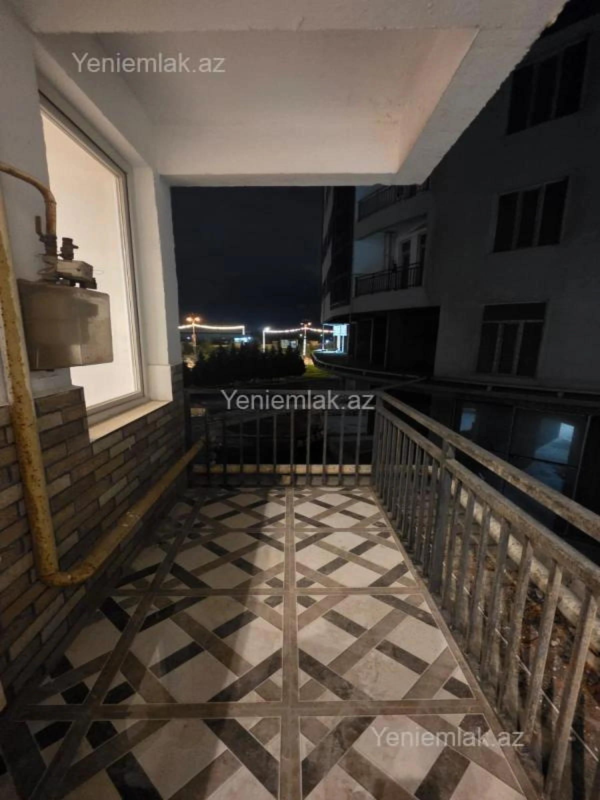 Satılır 3 otaqlı yeni tikili 81 m²