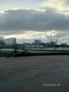 Satılır 3 otaqlı yeni tikili 156 m²