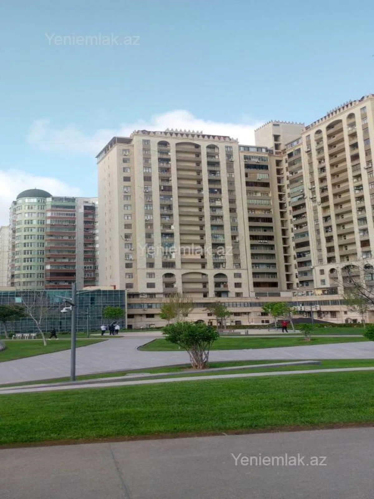 Satılır 3 otaqlı yeni tikili 156 m²