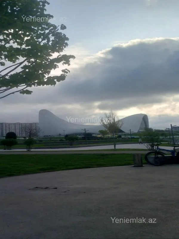 Satılır 3 otaqlı yeni tikili 156 m²