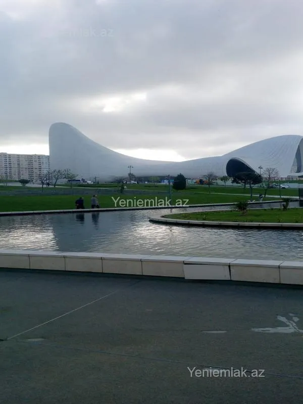 Satılır 3 otaqlı yeni tikili 156 m²