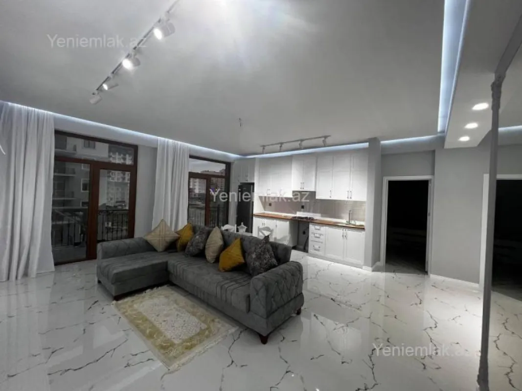 Satılır 3 otaqlı yeni tikili 92 m²