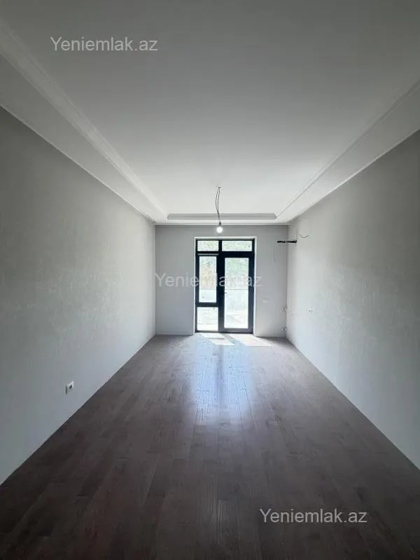 Satılır 2 otaqlı yeni tikili 73 m²