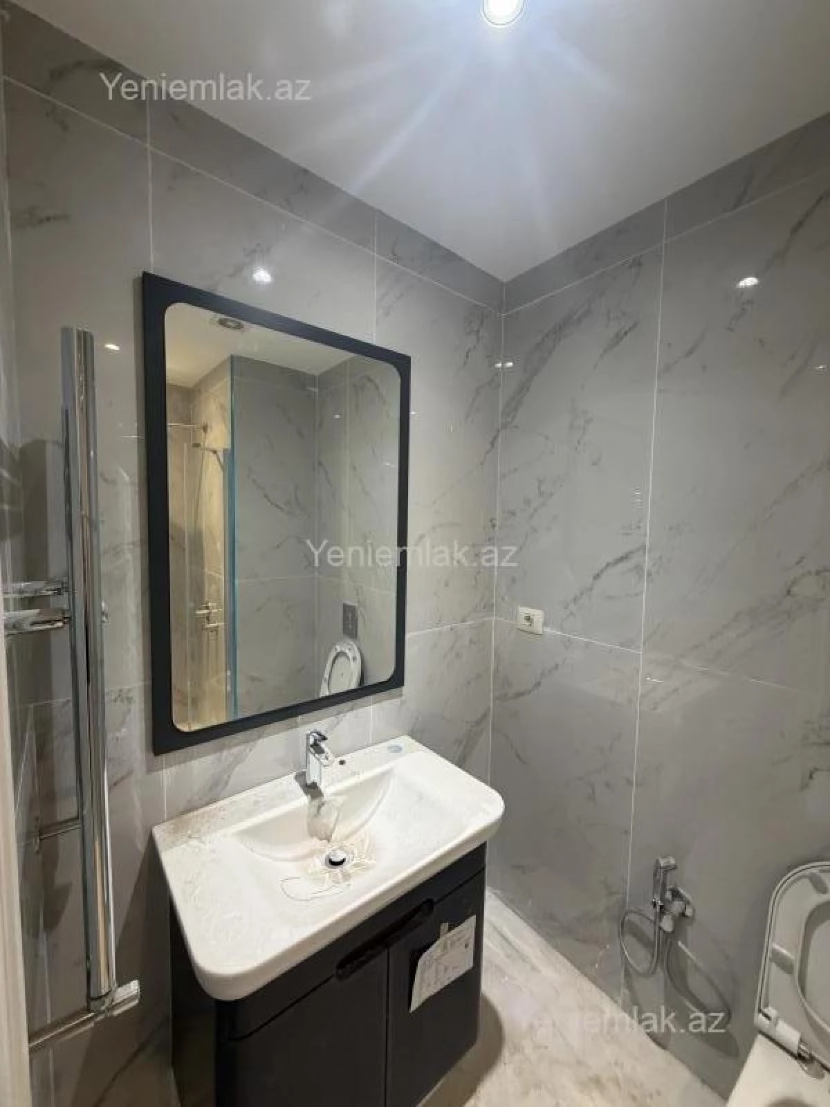 Satılır 2 otaqlı yeni tikili 73 m²