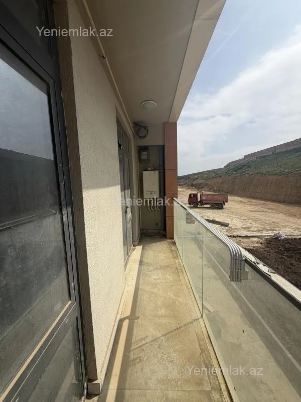 Satılır 2 otaqlı yeni tikili 73 m²