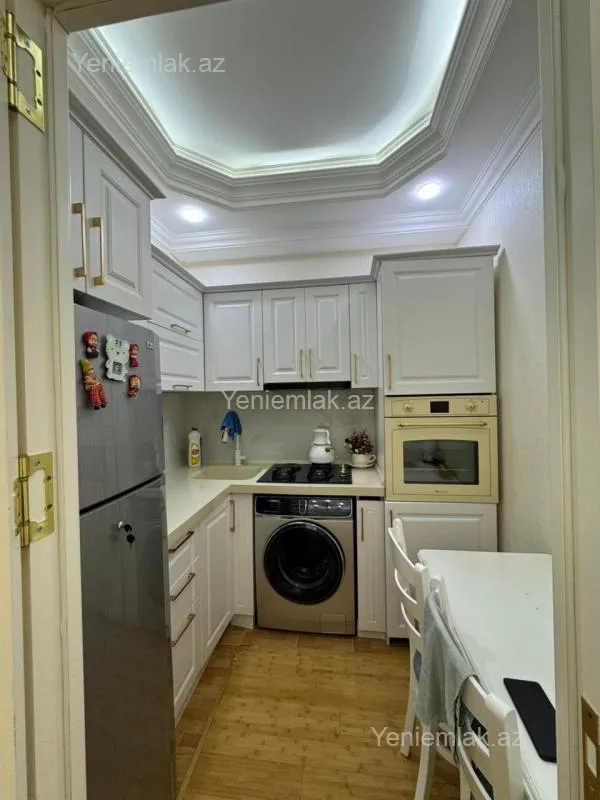 Satılır 2 otaqlı yeni tikili 62 m²