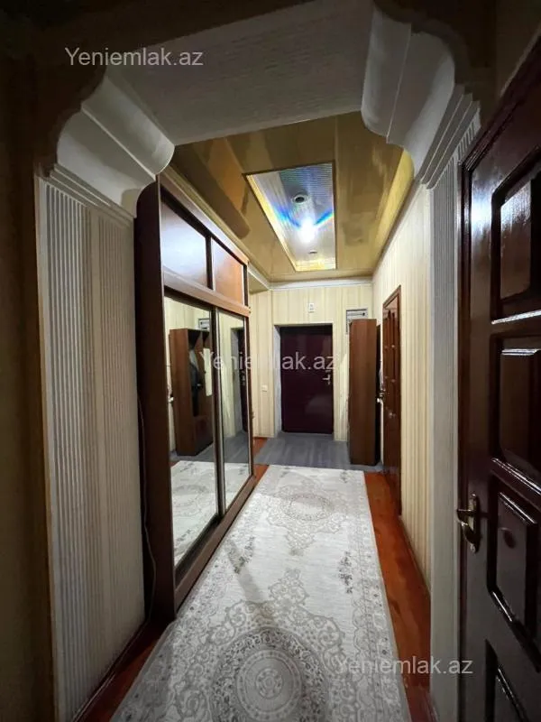 Satılır 4 otaqlı yeni tikili 130 m²