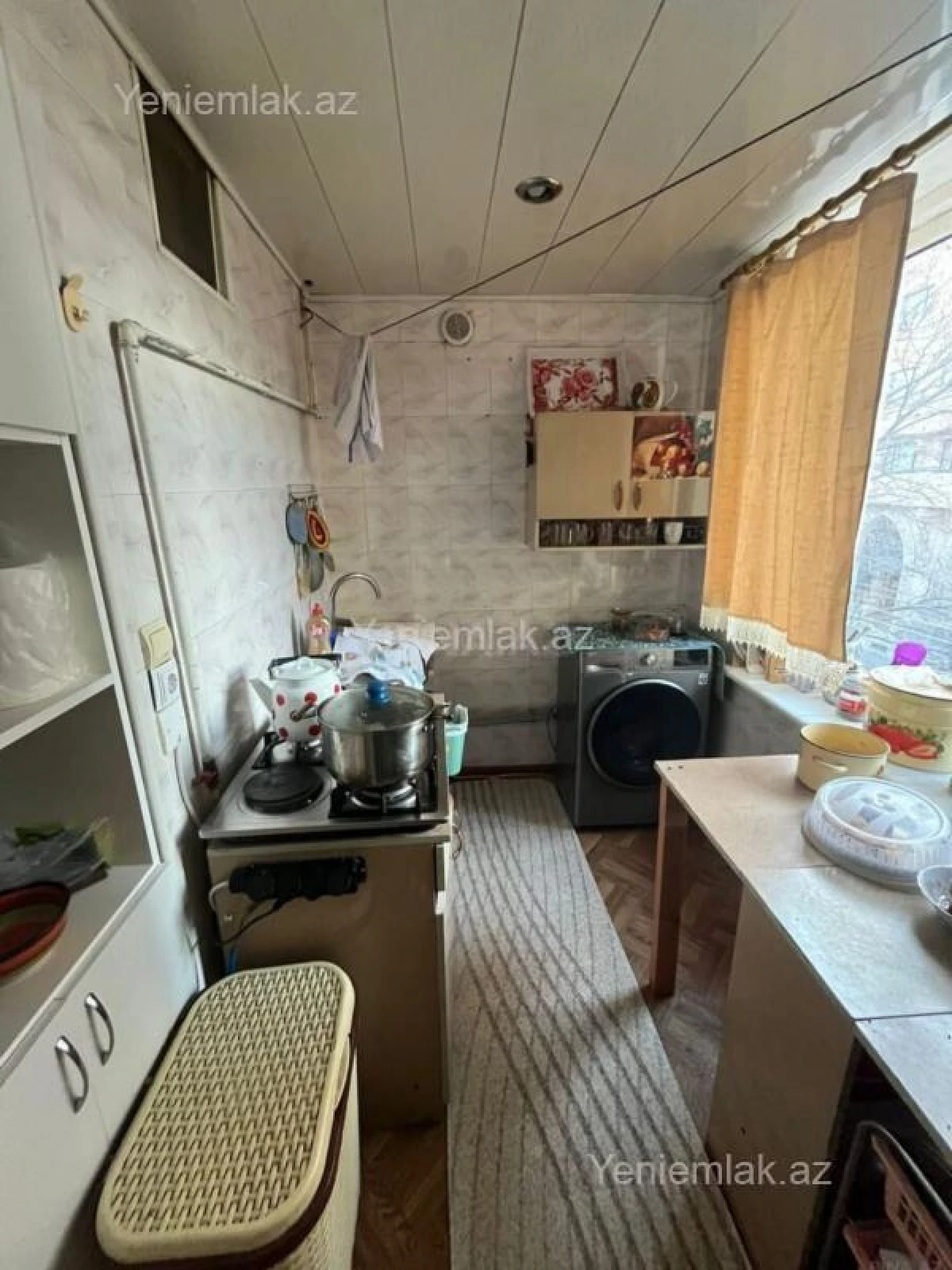 Satılır 3 otaqlı köhnə tikili 70 m²