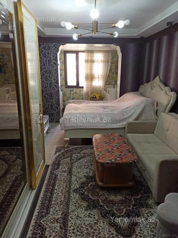 Satılır 3 otaqlı köhnə tikili 70 m²