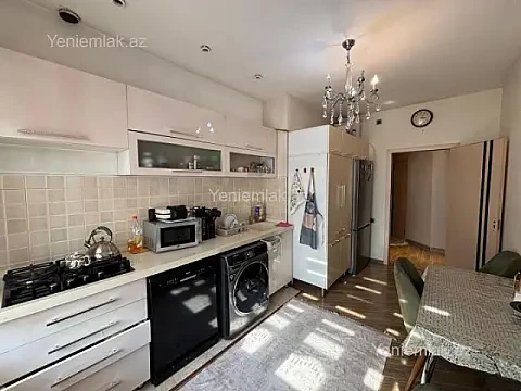 Satılır 2 otaqlı yeni tikili 90 m²