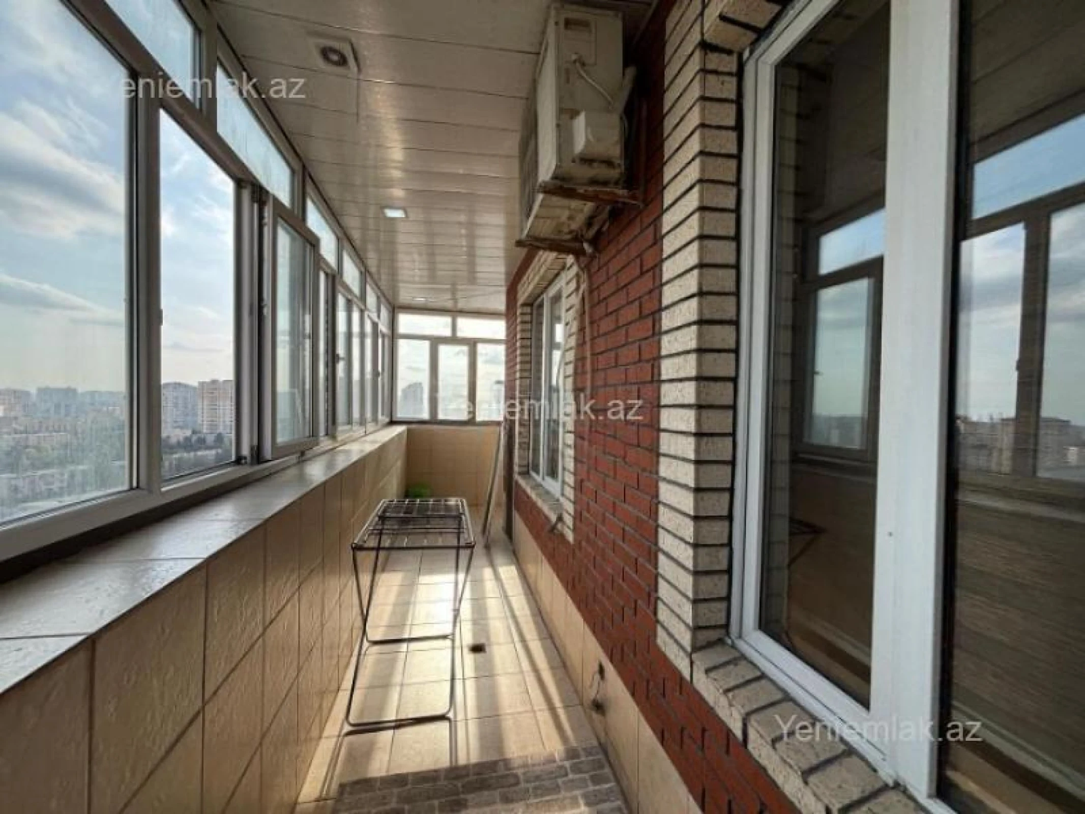 Satılır 2 otaqlı yeni tikili 90 m²