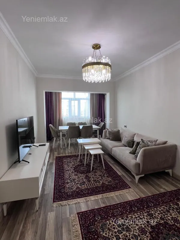 Satılır 3 otaqlı köhnə tikili 90 m²
