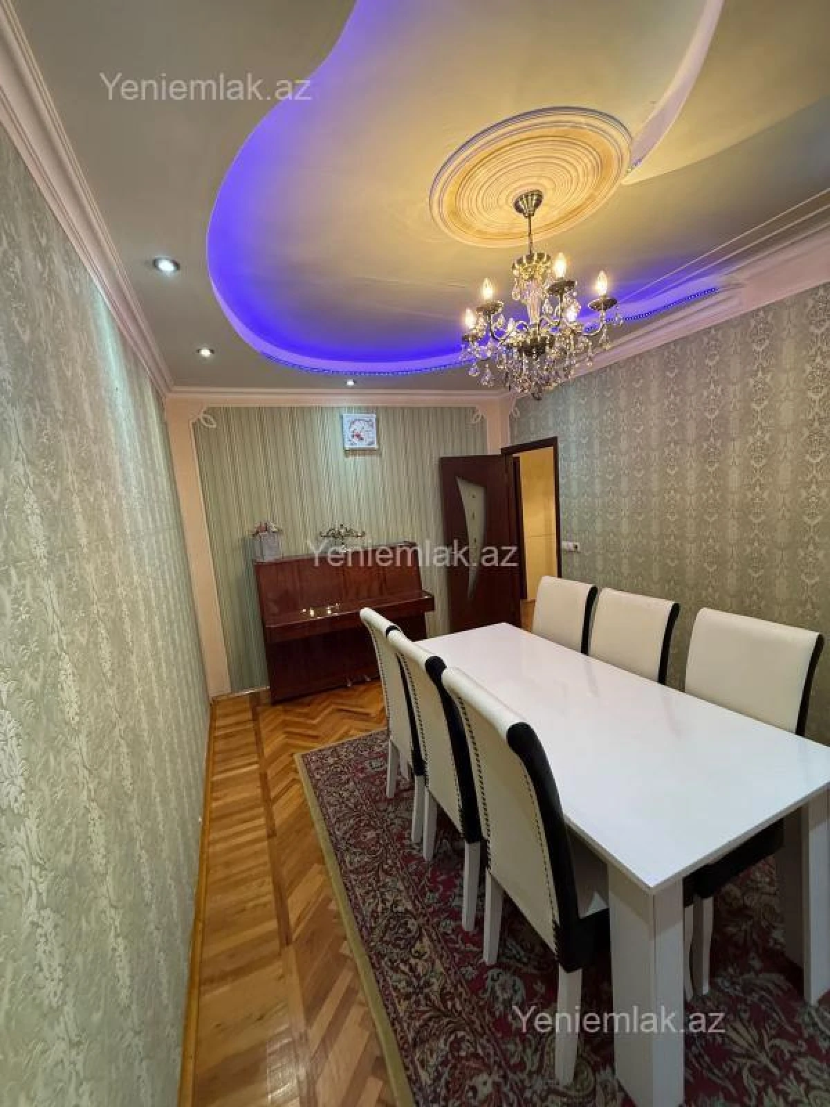 Satılır 3 otaqlı köhnə tikili 85 m²