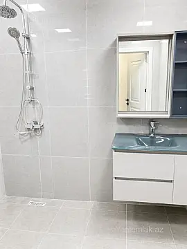 Satılır 3 otaqlı yeni tikili 100 m²