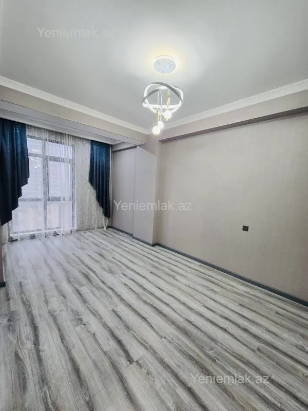 Satılır 2 otaqlı yeni tikili 84 m²