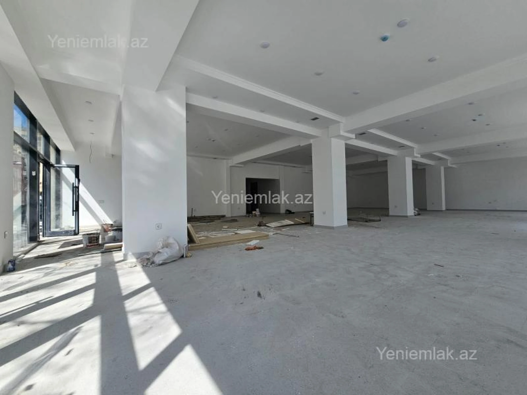 Satılır 1 otaqlı obyekt 500 m²