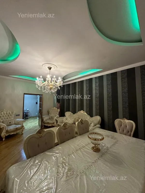 Satılır 3 otaqlı yeni tikili 90 m²