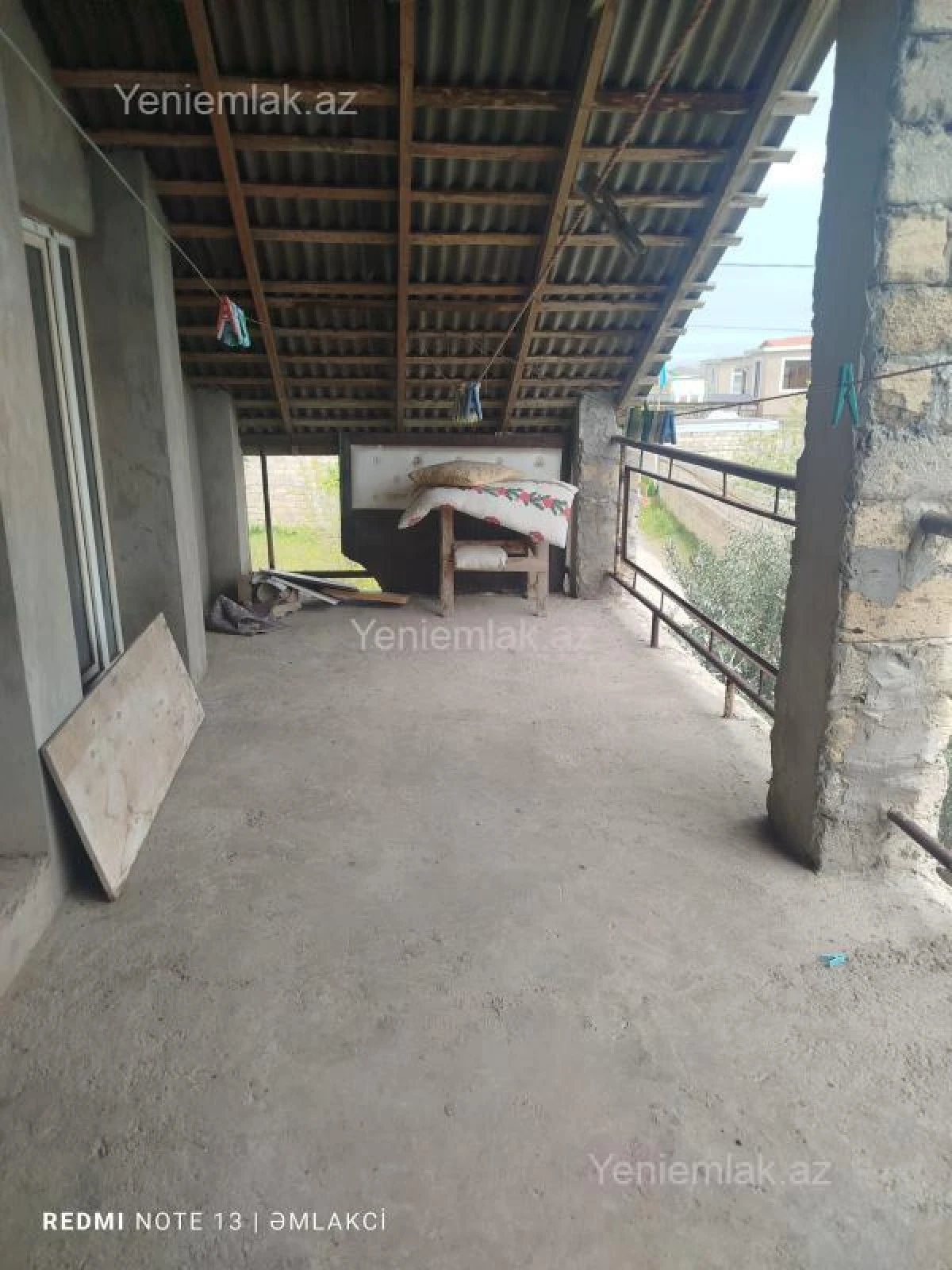 Satılır 2 otaqlı həyət evi 80 m²