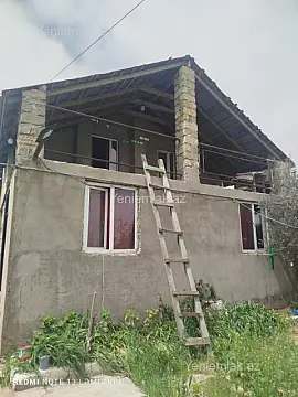 Satılır 2 otaqlı həyət evi 80 m²