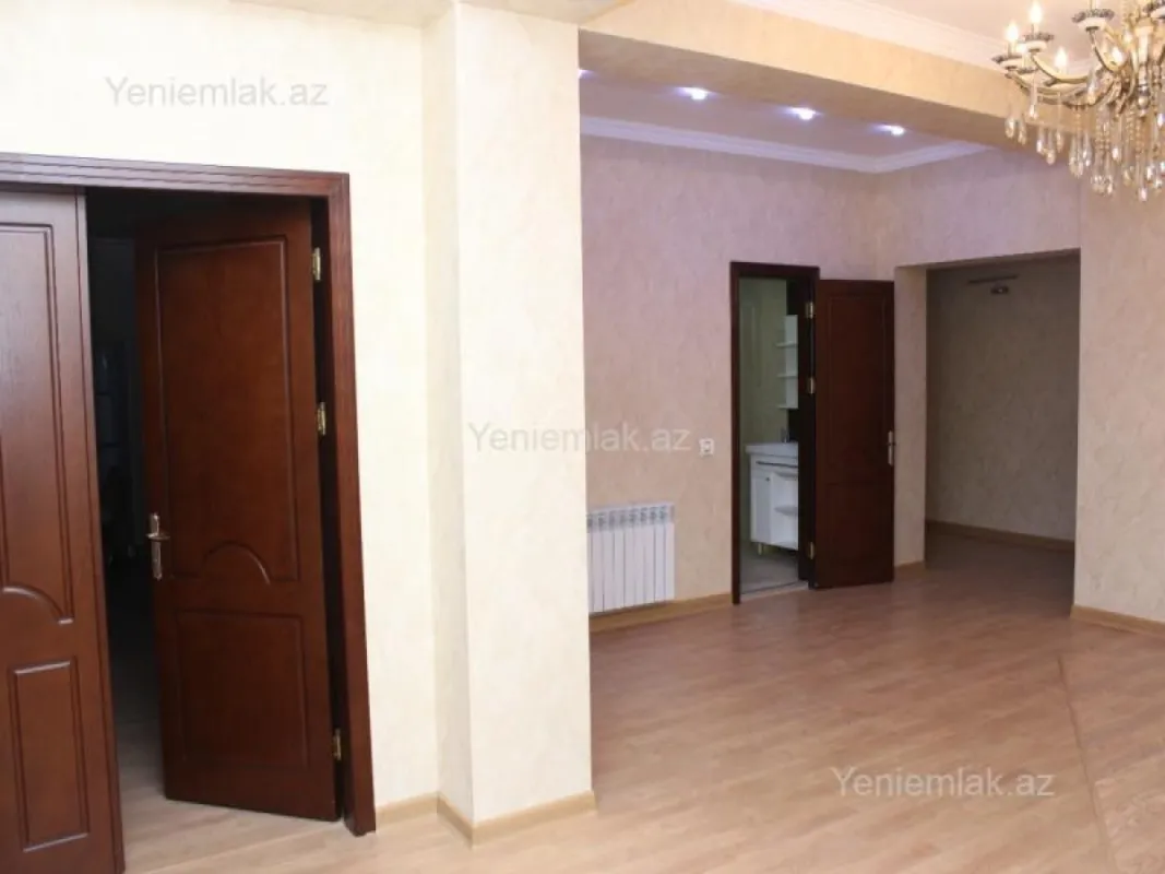 Satılır 4 otaqlı yeni tikili 220 m²