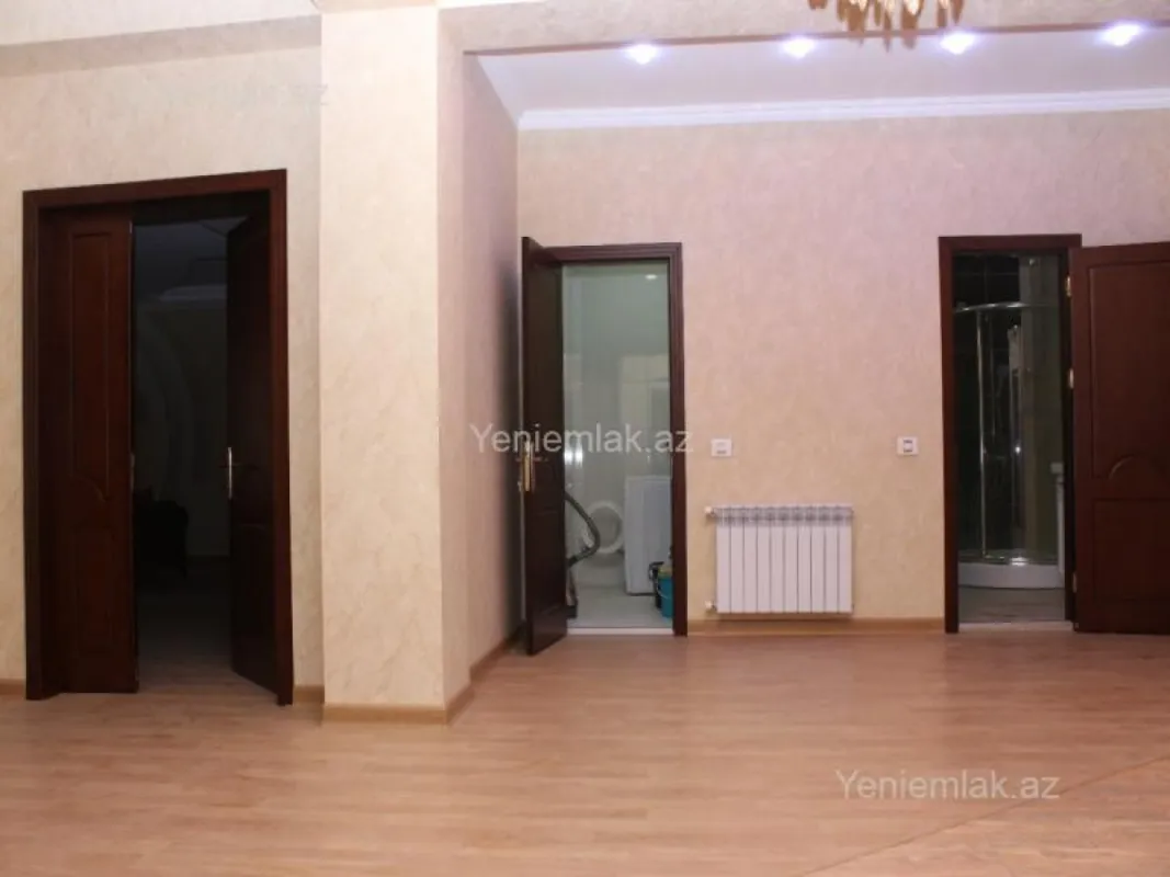 Satılır 4 otaqlı yeni tikili 220 m²