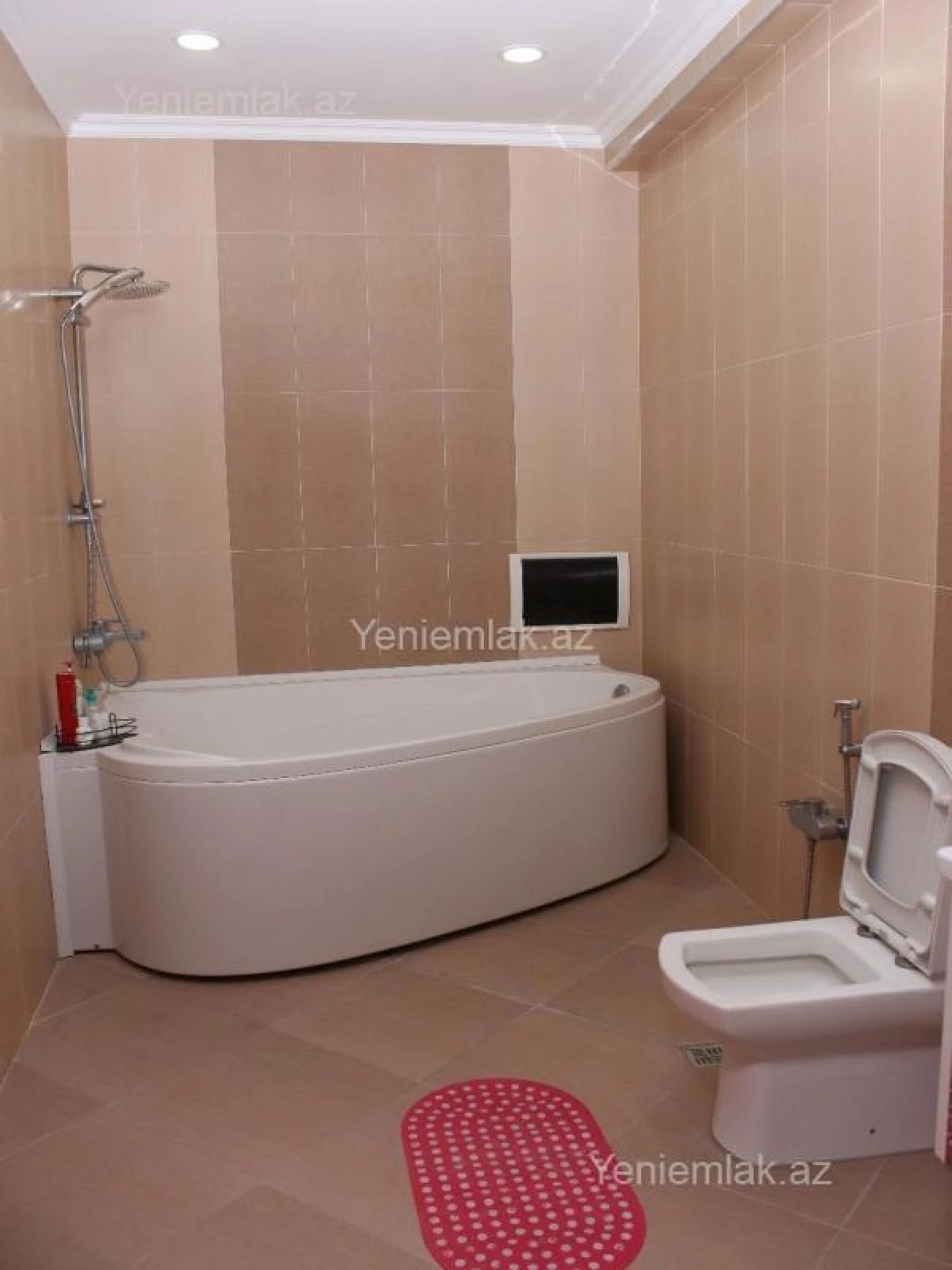 Satılır 4 otaqlı yeni tikili 220 m²