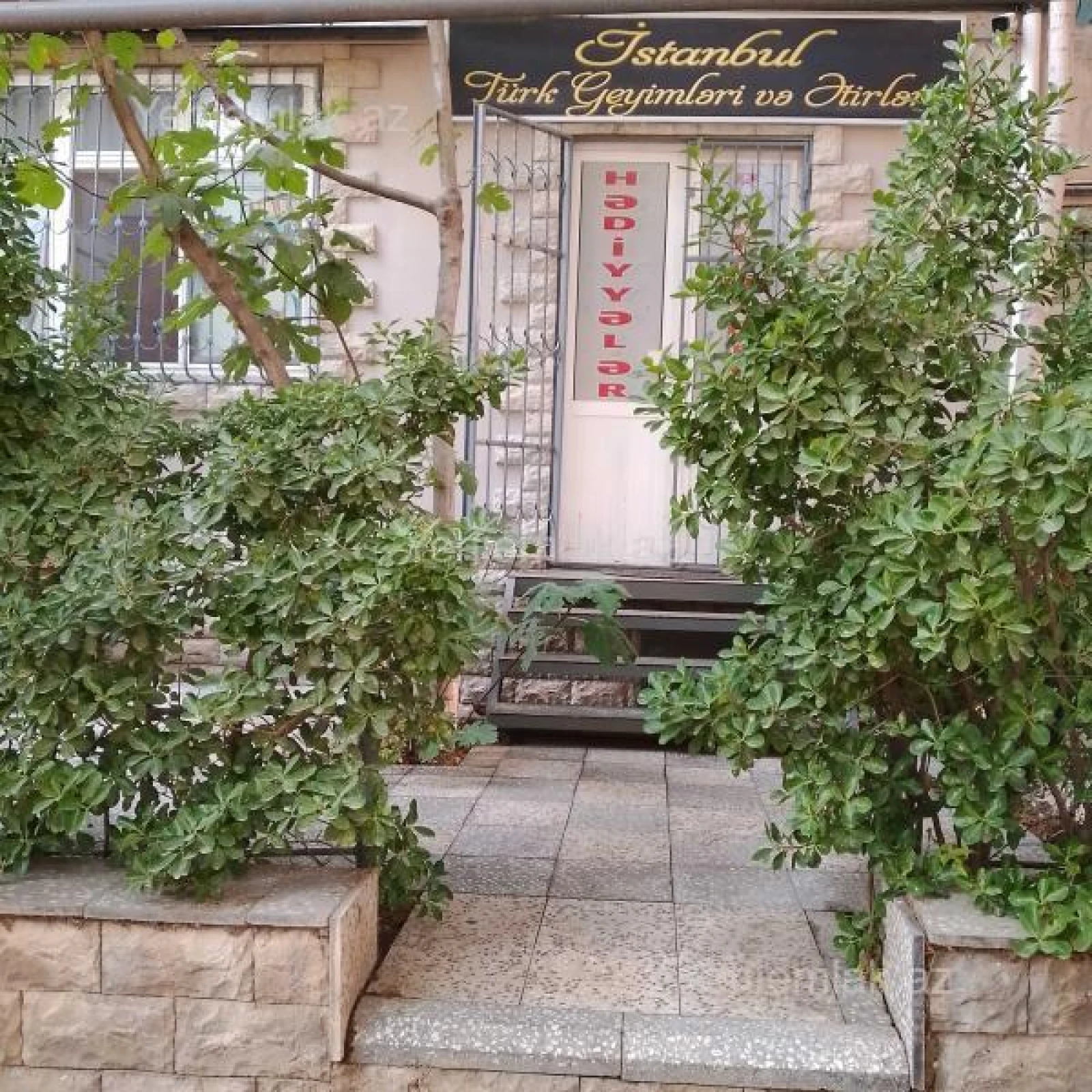 Satılır 3 otaqlı obyekt 90 m²