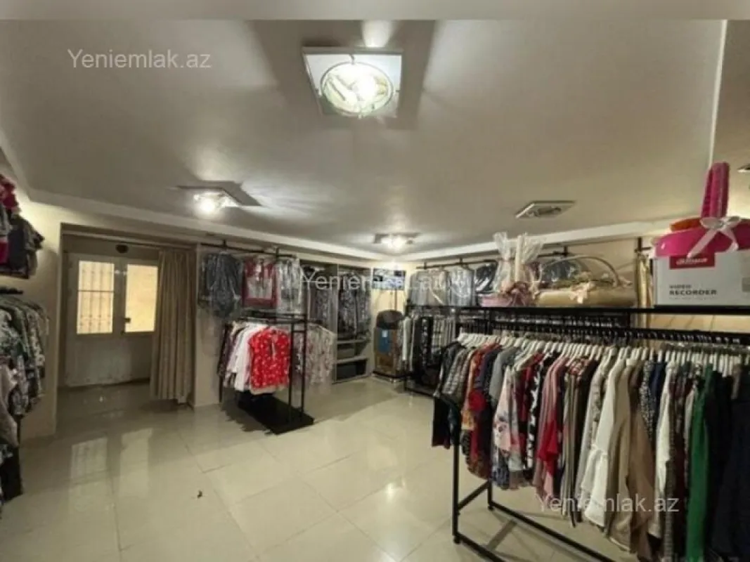 Satılır 3 otaqlı obyekt 90 m²