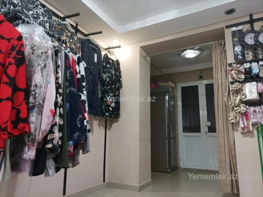 Satılır 3 otaqlı obyekt 90 m²