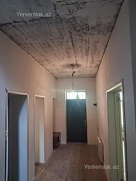 Satılır 6 otaqlı həyət evi 240 m²