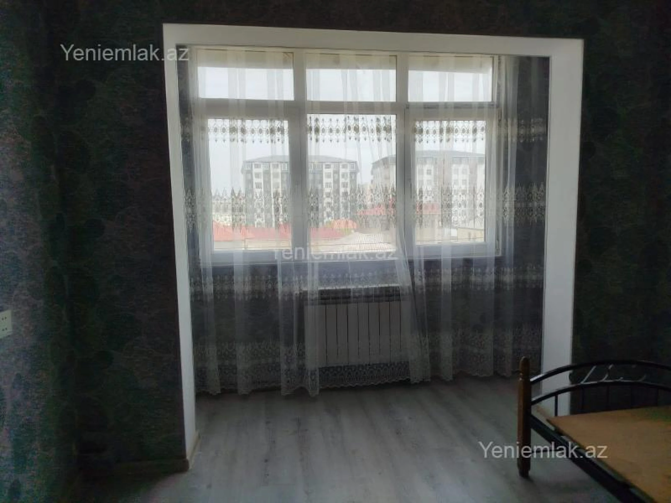 Satılır 3 otaqlı köhnə tikili 76 m²