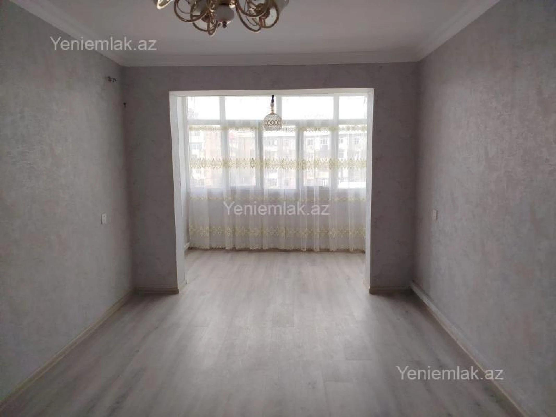 Satılır 3 otaqlı köhnə tikili 76 m²