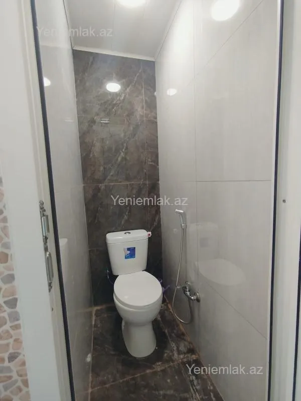 Satılır 3 otaqlı köhnə tikili 76 m²