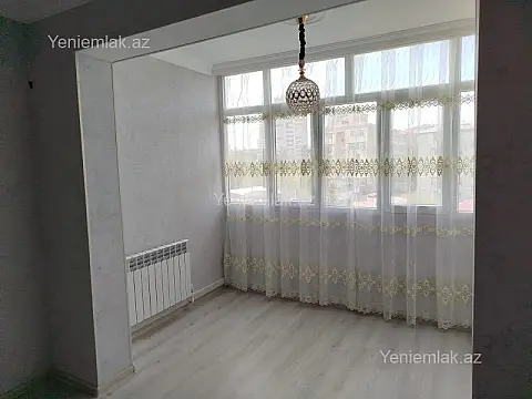 Satılır 3 otaqlı köhnə tikili 76 m²