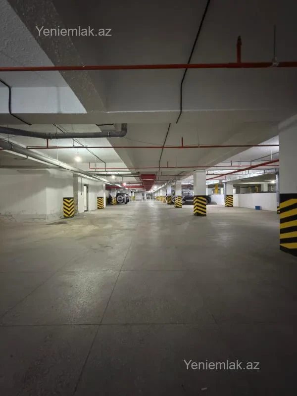 Satılır 3 otaqlı yeni tikili 130 m²