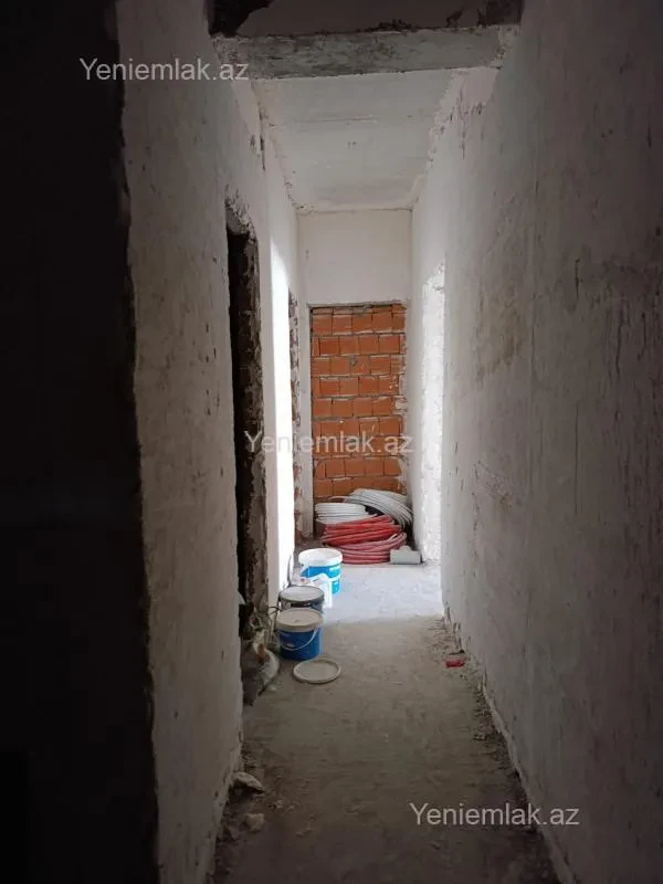 Satılır 3 otaqlı yeni tikili 125 m²