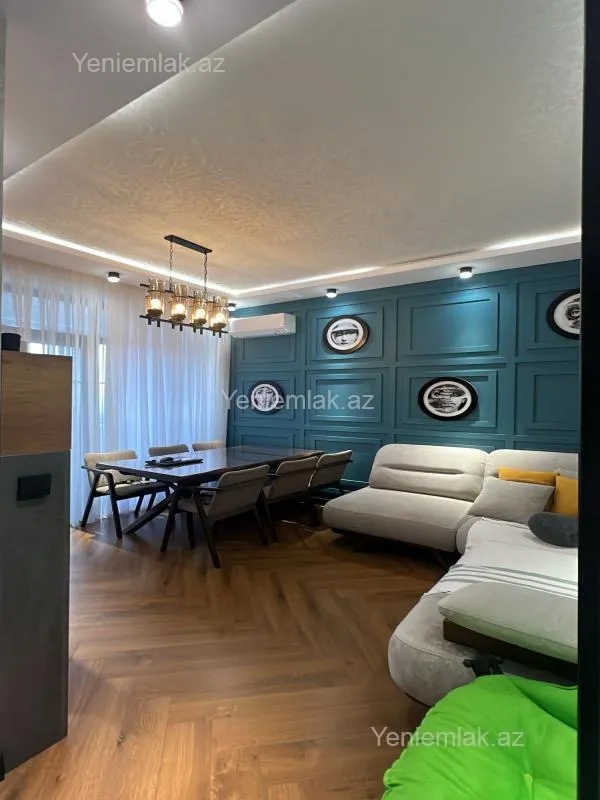 Satılır 3 otaqlı yeni tikili 70.5 m²