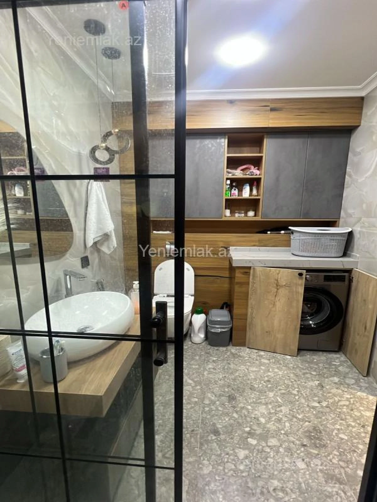 Satılır 3 otaqlı yeni tikili 70.5 m²