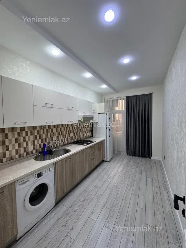 Satılır 3 otaqlı yeni tikili 88 m²