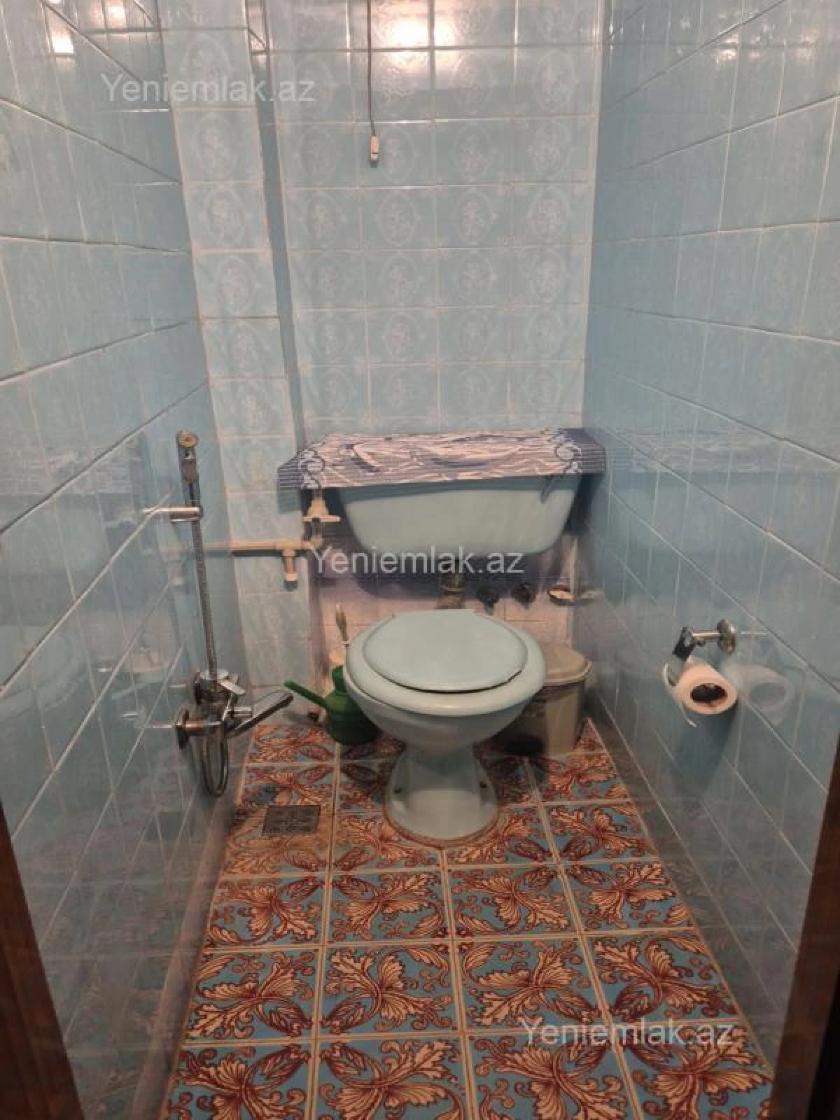 Satılır 3 otaqlı köhnə tikili 80 m²