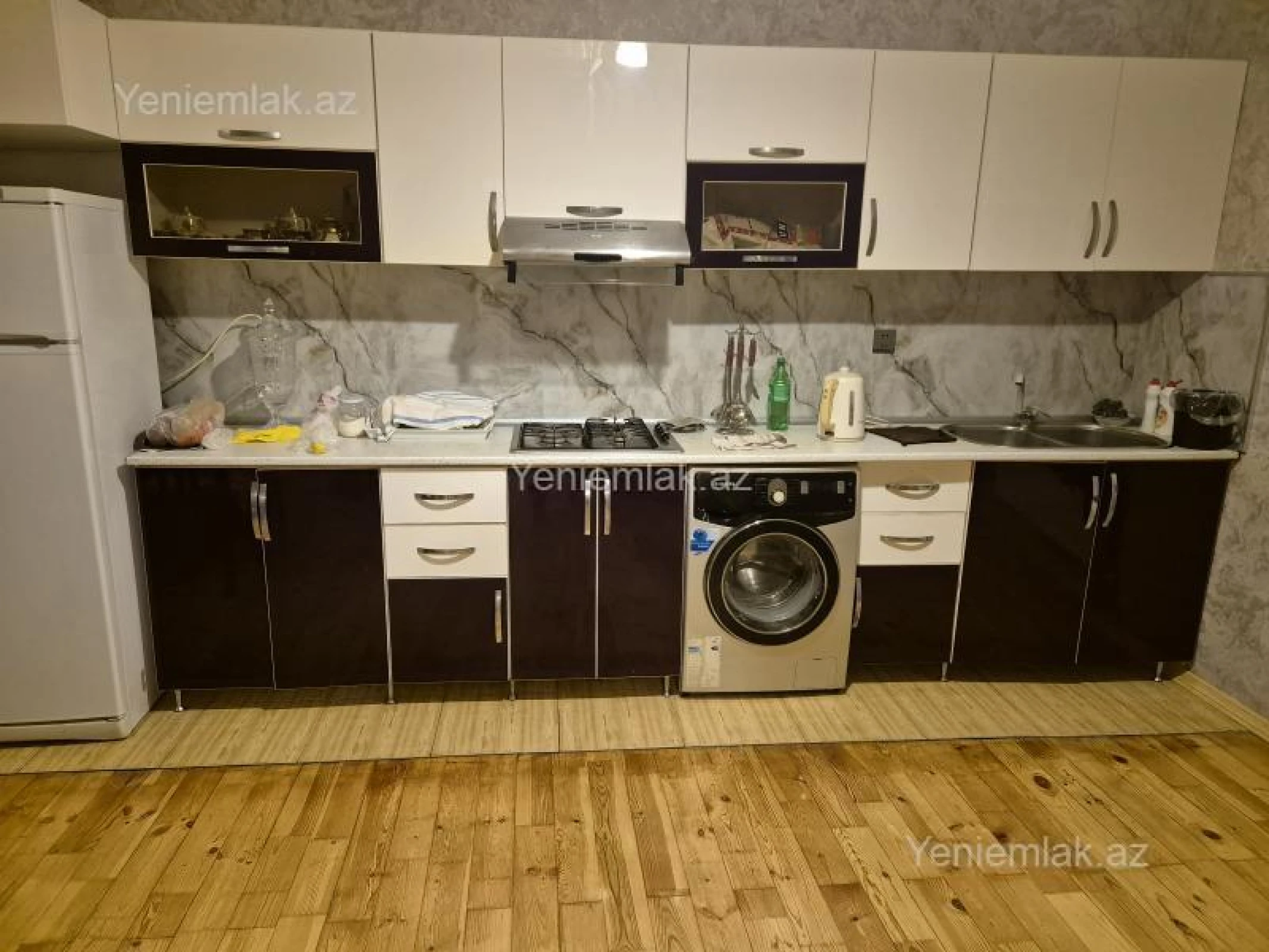 Satılır 4 otaqlı həyət evi 199 m²