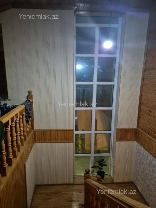 Satılır 4 otaqlı həyət evi 199 m²