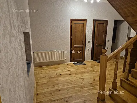 Satılır 4 otaqlı həyət evi 199 m²